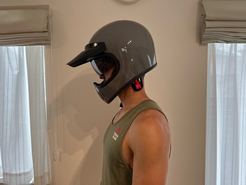 ＳＨＯＥＩのEX-ZERO風のヘルメットの着装感